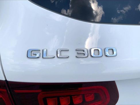 Used 2020 Mercedes-Benz GLC 300 4MATIC image 31