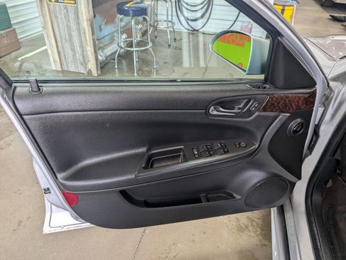 Used 2016 Chevrolet Impala Limited LS image 10