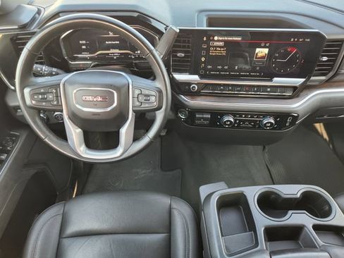 Certified 2025 GMC Sierra 1500 SLT AWD/4WD image 27