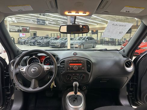 Used 2014 Nissan Juke S image 29