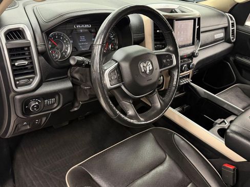 Used 2020 RAM 1500 Laramie AWD/4WD image 3