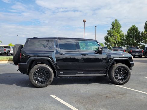 New 2026 GMC Hummer EV SUV w/ LPO, Dark Essentials Package AWD/4WD image 2