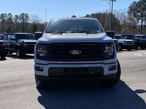 New 2026 Ford F150 XLT w/ Equipment Group 302A MID AWD/4WD image 9