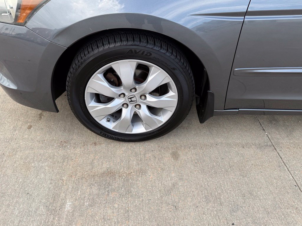 Used 2009 Honda Accord EX-L image 12