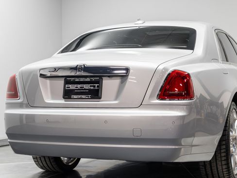Used 2015 Rolls-Royce Ghost image 81