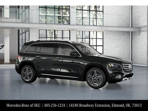 Used 2026 Mercedes-Benz GLB 250 image 13