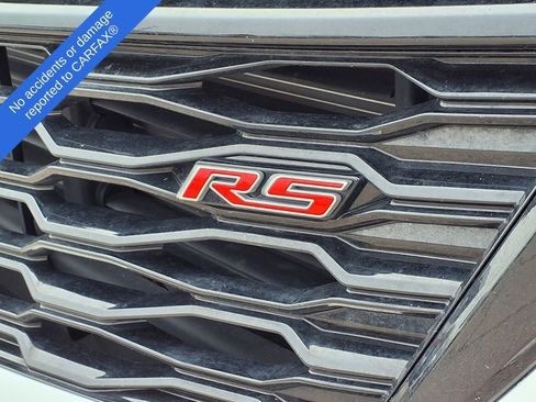 Used 2024 Chevrolet Equinox RS w/ LPO, Floor Liner Package FWD image 11