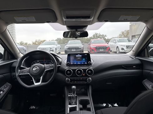 Used 2024 Nissan Sentra SV image 18
