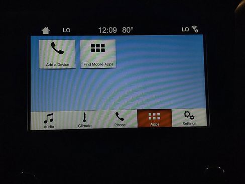 Used 2017 Ford Fusion SE w/ Fusion SE Technology Package image 25