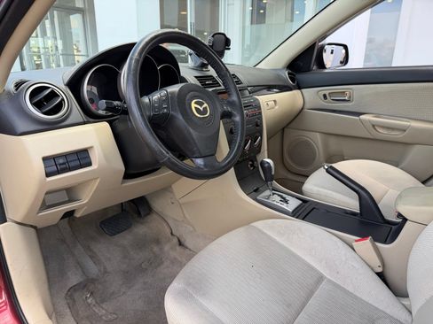 Used 2008 MAZDA MAZDA3 i Touring Value FWD image 12