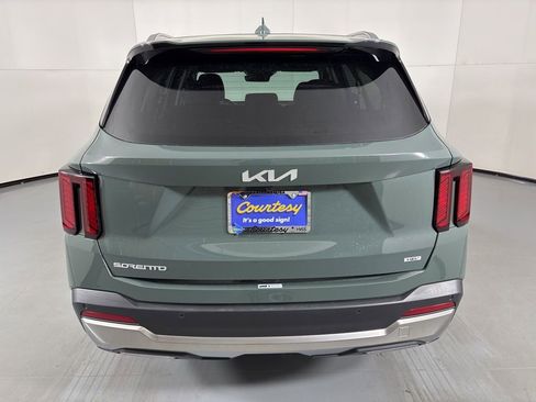 New 2026 Kia Sorento EX AWD/4WD image 7