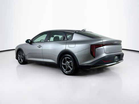 Used 2025 Kia K4 FWD image 5