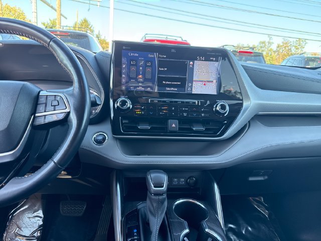 Used 2022 Toyota Highlander Platinum AWD/4WD image 20