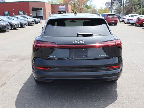 Used 2021 Audi e-tron Premium w/ Towing Package AWD/4WD image 6