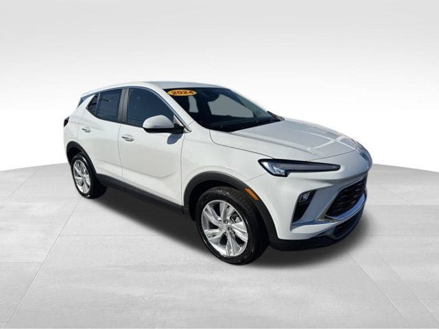 Used 2024 Buick Encore GX Preferred FWD image 3