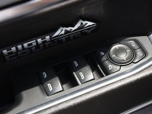Certified 2023 Chevrolet Silverado 1500 High Country w/ High Country Premium Package AWD/4WD image 25