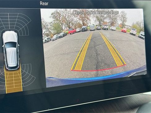 Used 2022 Mercedes-Benz GLC 300 image 27