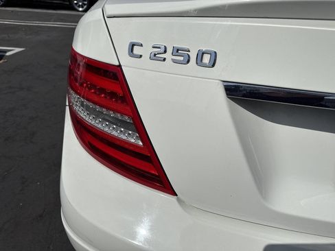 Used 2012 Mercedes-Benz C 250 Sedan image 29