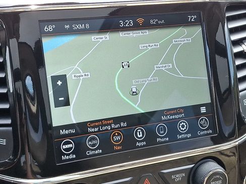 Used 2021 Jeep Grand Cherokee Limited w/ Sun & Sound Group AWD/4WD image 17
