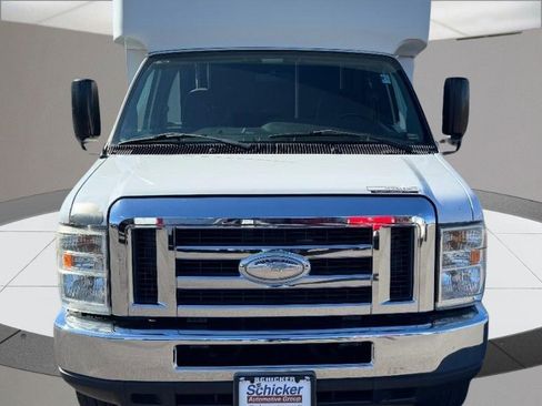 Used 2016 Ford E-350 and Econoline 350 Super Duty image 8