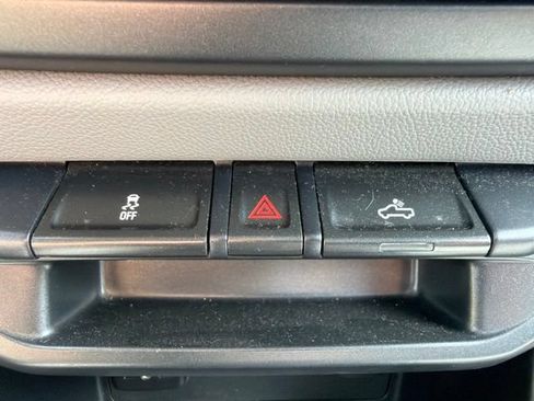 Used 2019 Chevrolet Colorado W/T w/ WT Convenience Package RWD image 30