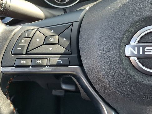 Certified 2024 Nissan Sentra SR FWD image 20