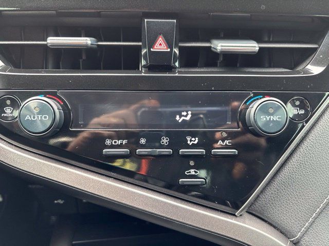 Used 2023 Toyota Camry XSE FWD image 26