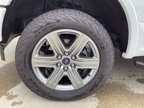 Used 2018 Ford F150 XLT w/ Equipment Group 302A Luxury AWD/4WD image 6