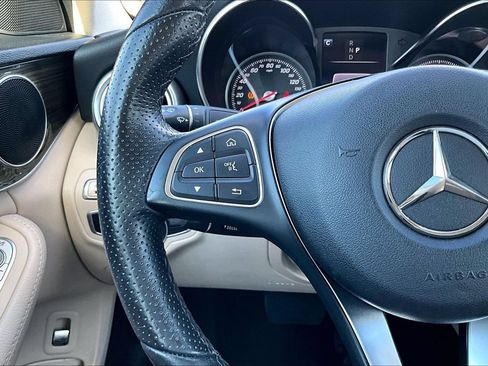 Used 2018 Mercedes-Benz C 300 4MATIC Sedan w/ Premium Package image 21