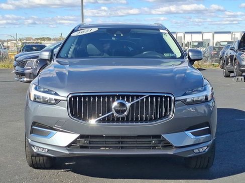 Used 2021 Volvo XC60 T5 Inscription image 2