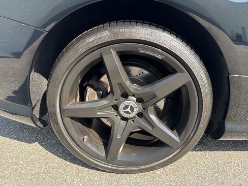 Used 2013 Mercedes-Benz SL 550 image 9