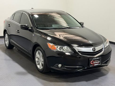 Used 2014 Acura ILX Hybrid w/ Technology Package FWD image 4