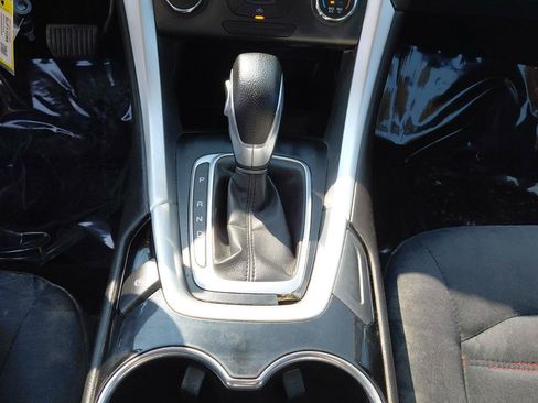 Used 2016 Ford Fusion SE w/ Equipment Group 201A FWD image 26