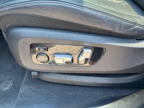 Used 2019 BMW X5 xDrive40i w/ M Sport Package AWD/4WD image 37