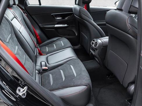 New 2026 Mercedes-Benz GLC 43 AMG 4MATIC image 21