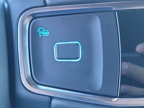 New 2026 Ford Expedition Tremor image 9