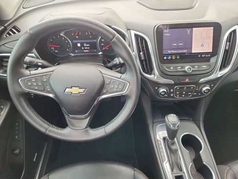 Used 2021 Chevrolet Equinox Premier FWD image 11