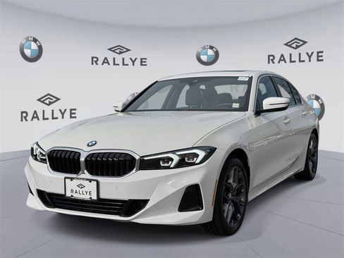 Certified 2025 BMW 330i xDrive 330i xDrive w/ Convenience Package image 3