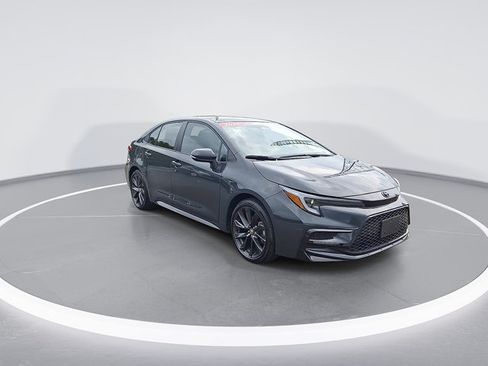 Certified 2026 Toyota Corolla XSE FWD image 3