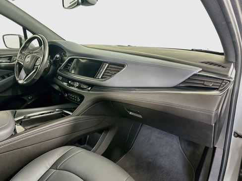 Used 2023 Buick Enclave Essence FWD image 28