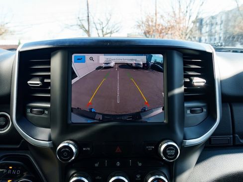 Used 2022 RAM 1500 Big Horn image 15