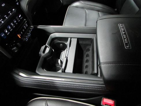 Used 2020 RAM 1500 Limited AWD/4WD image 32