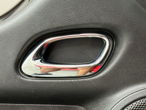 Used 2012 Chevrolet Camaro LS RWD image 18