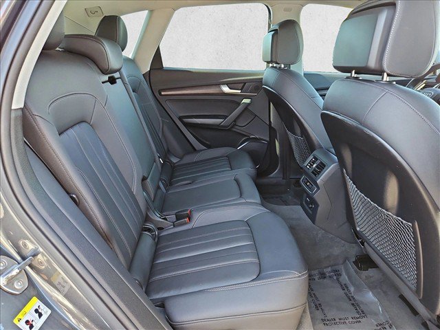 Used 2023 Audi Q5 2.0T Premium w/ Convenience Package AWD/4WD image 25