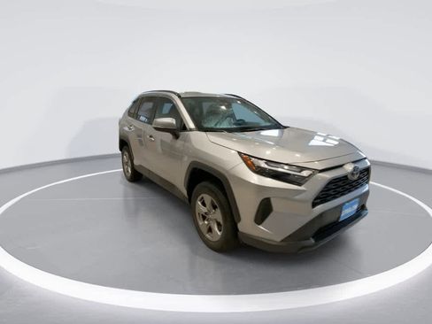 Certified 2025 Toyota RAV4 XLE AWD/4WD image 2