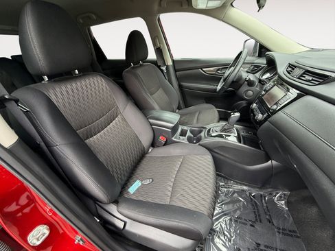 Used 2019 Nissan Rogue SV w/ Premium Package AWD/4WD image 19