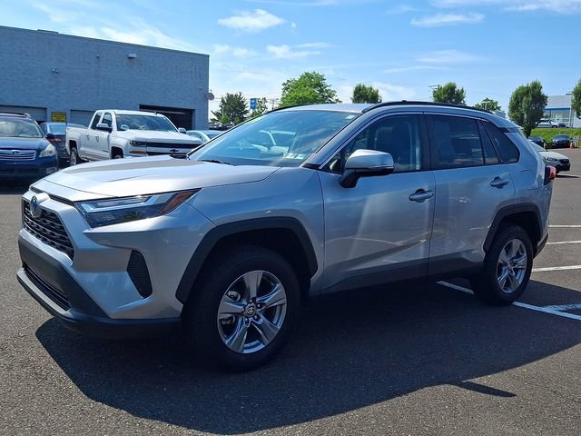 Used 2024 Toyota RAV4 XLE w/ Convenience Package AWD/4WD image 3