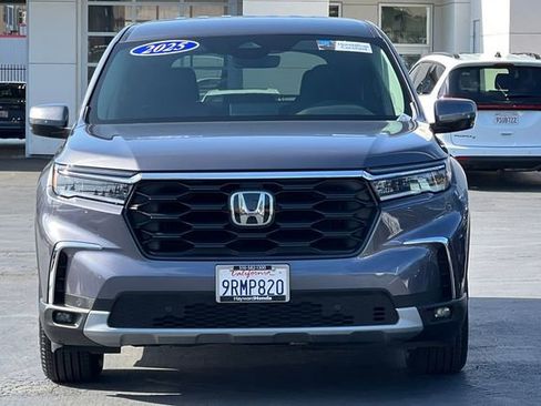 Certified 2025 Honda Pilot EX-L image 8