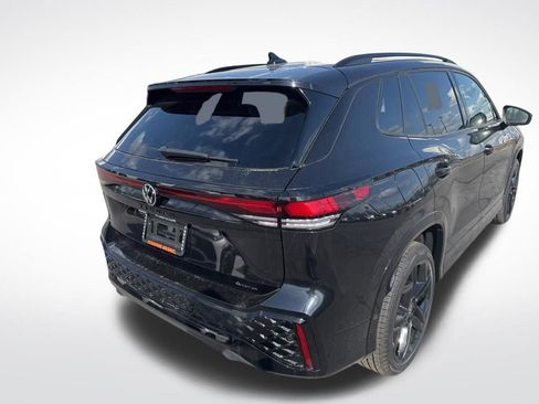 New 2026 Volkswagen Tiguan SE R-Line AWD/4WD image 5