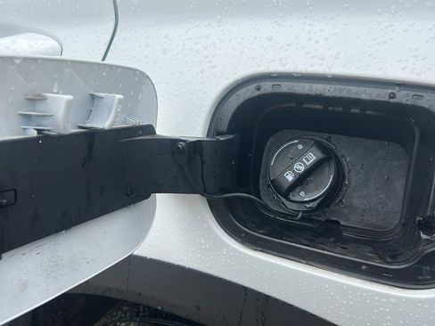 Certified 2023 Hyundai Santa Fe SE AWD/4WD image 29